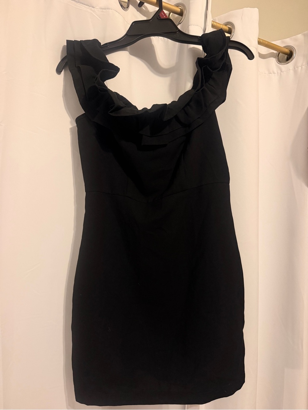 TCEC dress